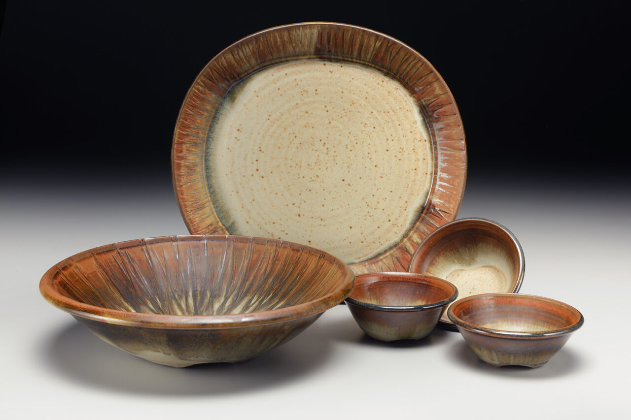 Julia Mann finished pots grouping, dinnerware set, serving bowl, platter, cereal bowls, mamo and tea dust glaze Julia Mann finished pots grouping, dinnerware set, serving bowl, platter, cereal bowls, mamo and tea dust glaze